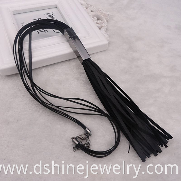 leather necklaces, layered necklaces 